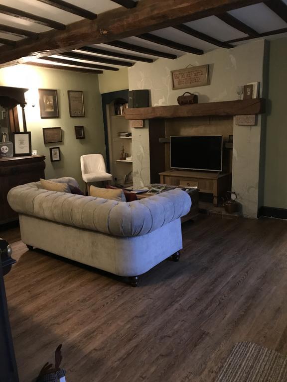 Gratton Grange Farm Bed & Breakfast Elton  Dış mekan fotoğraf