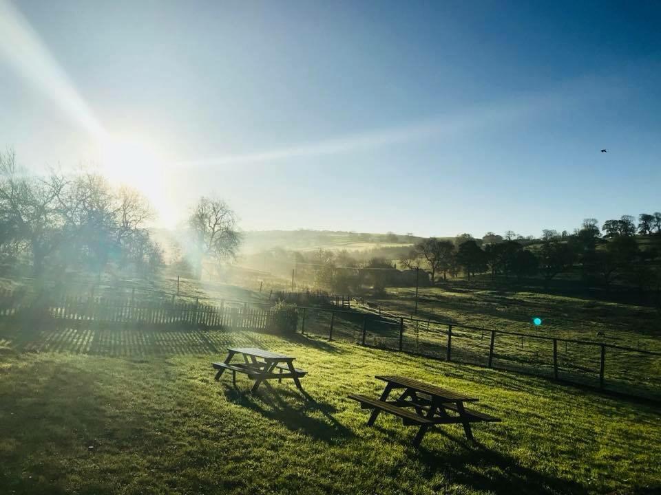 Gratton Grange Farm Bed & Breakfast Elton  Dış mekan fotoğraf