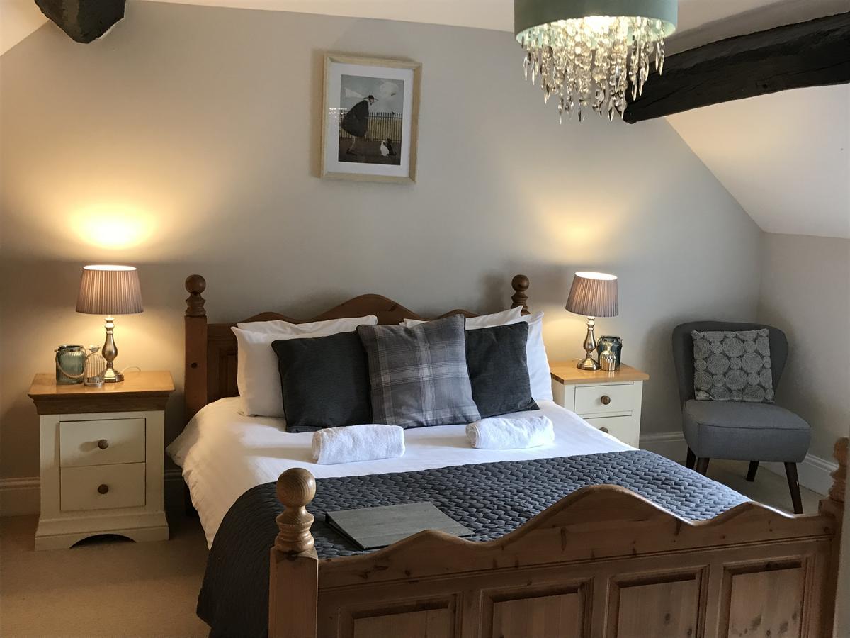 Gratton Grange Farm Bed & Breakfast Elton  Dış mekan fotoğraf