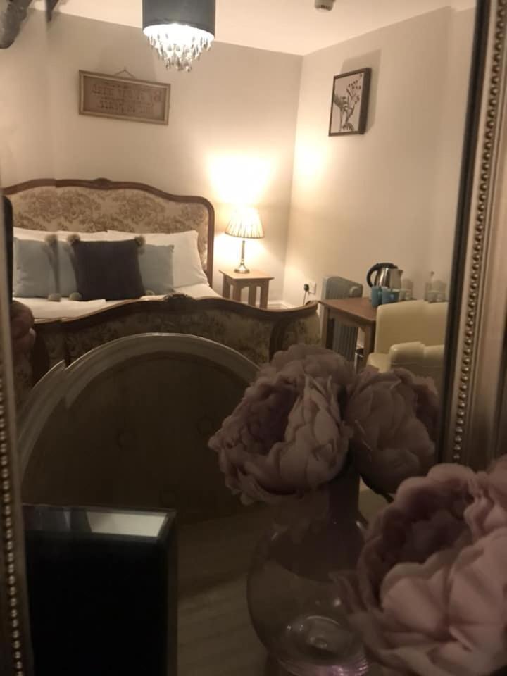 Gratton Grange Farm Bed & Breakfast Elton  Dış mekan fotoğraf