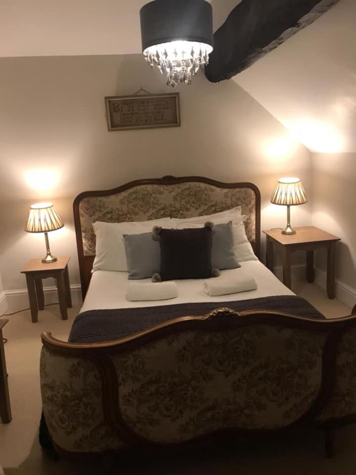 Gratton Grange Farm Bed & Breakfast Elton  Dış mekan fotoğraf
